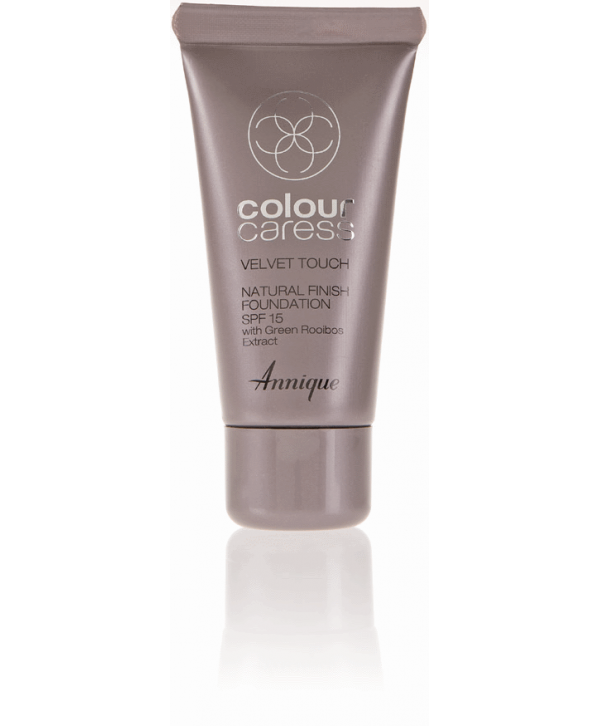 Special offer!  Velvet Touch Natural Finish Foundation Spf 20